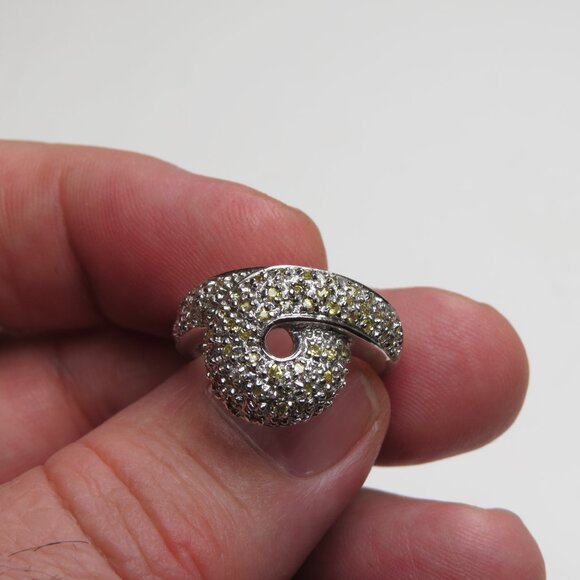 *Sterling Silver Yellow & White Diamond Ring Band - Picture 2 of 5